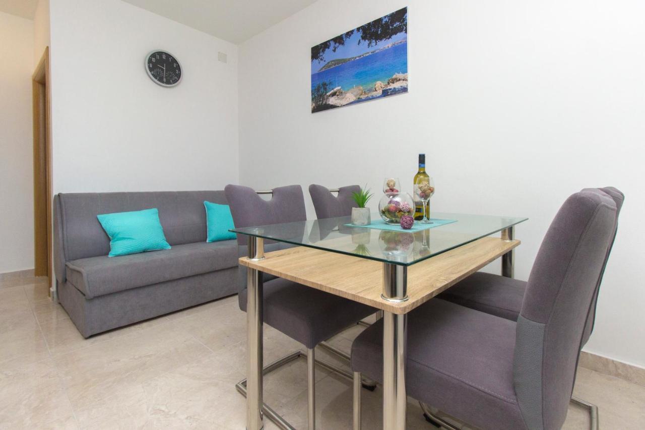 Apartmani Malis Ražanj Dış mekan fotoğraf