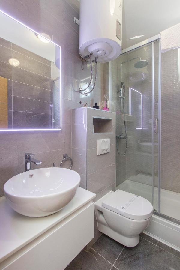 Apartmani Malis Ražanj Dış mekan fotoğraf