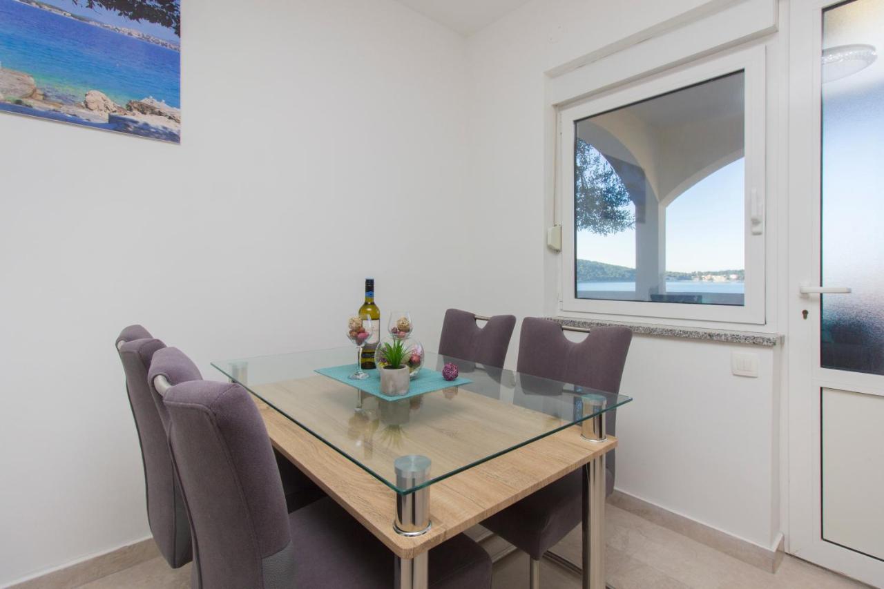 Apartmani Malis Ražanj Dış mekan fotoğraf