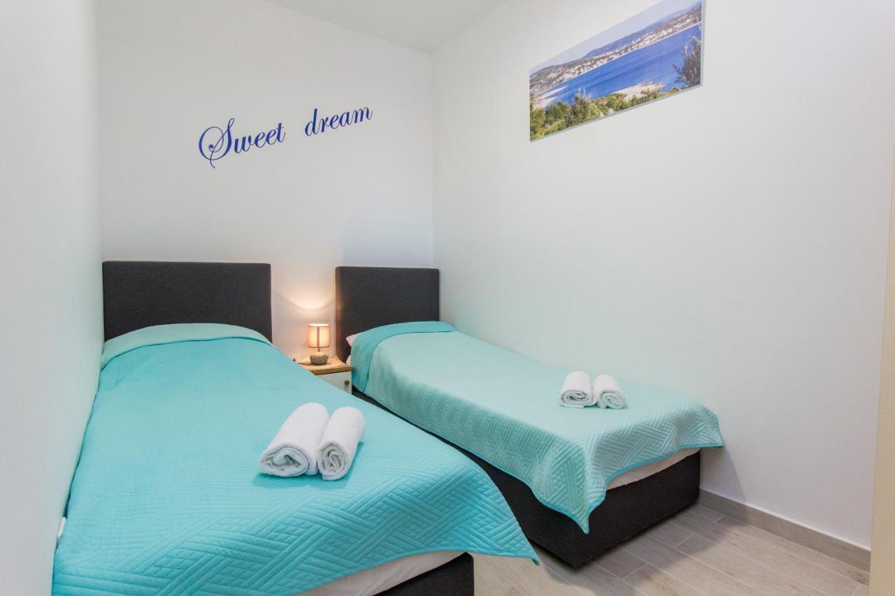Apartmani Malis Ražanj Dış mekan fotoğraf